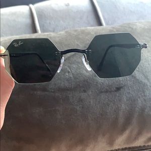 Rayban dark gun metal oval  #8061
